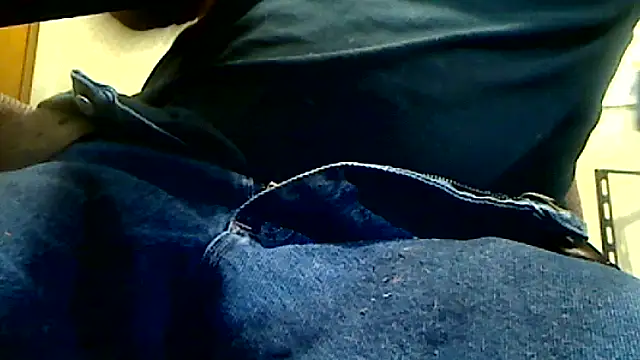 markluvskitty online show from September 2025 04:21:02 PM