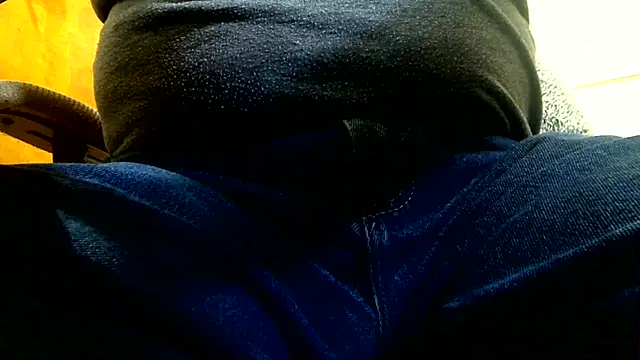 markluvskitty online show from April 2026 01:13:02 PM
