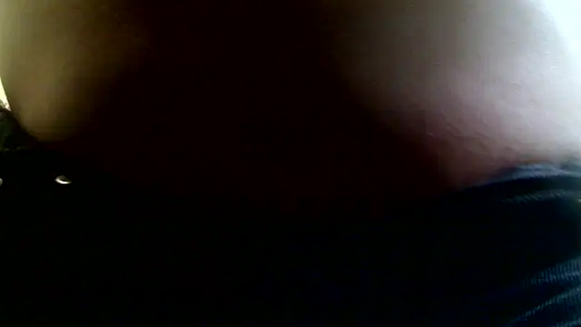 markluvskitty online show from October 2025 05:02:01 PM