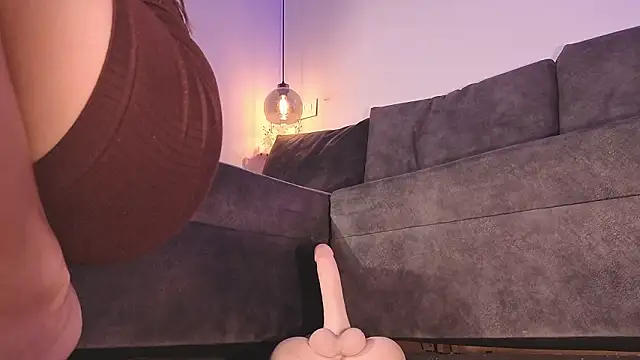 Isabella francoo online show from February 2026 11:43:02 AM