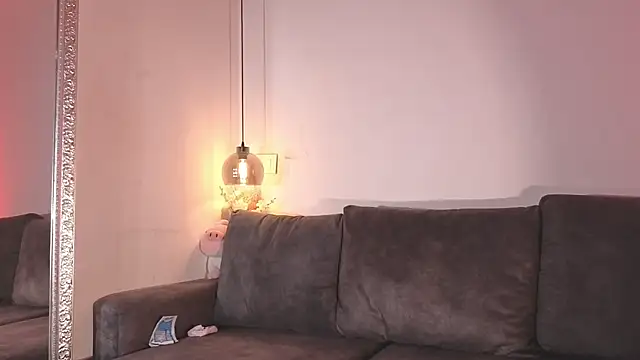 Isabella francoo online show from April 2026 11:47:01 AM