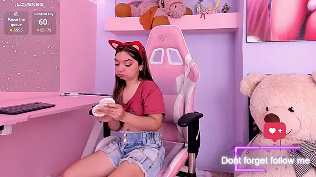 CharlotteMuller online show from July 2026 08:50:02 PM