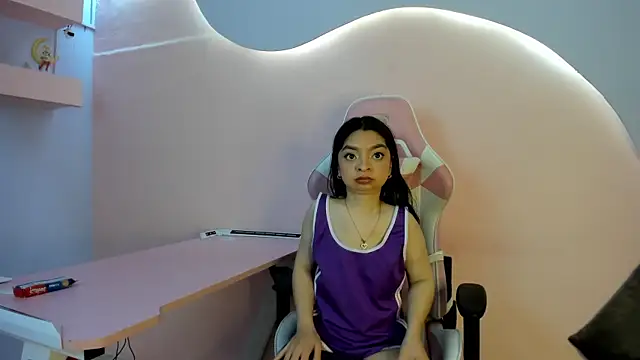 CharlotteMuller online show from December 2025 08:17:02 PM