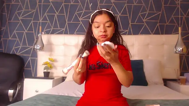 CharlotteMuller online show from February 2026 05:35:02 PM