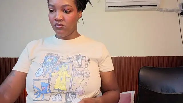 chanel brunette online show from February 2026 12:48:02 PM