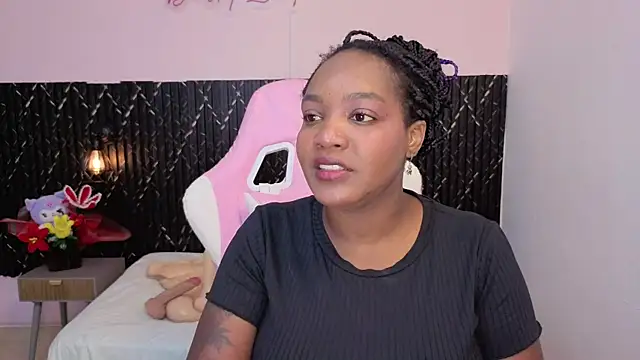 chanel brunette online show from March 2026 07:23:02 PM