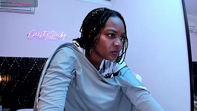 chanel brunette online show from March 2025 05:45:02 PM