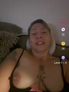 Snapshot of elmarsexydoll chatting on May 2026 11:21:01 PM elmarsexydoll online show from May 2026 11:21:01 PM