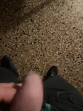 Snapshot of Edosxxl chatting on December 2024 01:10:02 AM Edosxxl online show from December 2024 01:10:02 AM