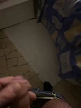 Snapshot of Edosxxl chatting on December 2024 02:42:01 AM Edosxxl online show from December 2024 02:42:01 AM