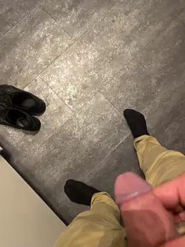 Snapshot of Edosxxl chatting on September 2025 10:31:02 PM Edosxxl online show from September 2025 10:31:02 PM