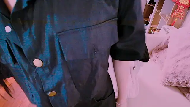 Lee Mi online show from February 2026 04:39:01 PM