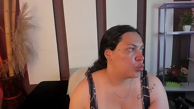 Snapshot of Biiancacox chatting on November 2025 03:10:02 AM Biiancacox online show from November 2025 03:10:02 AM