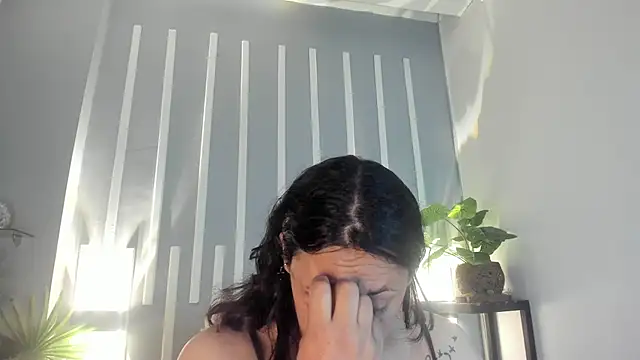 Snapshot of Biiancacox chatting on December 2025 02:45:02 AM Biiancacox online show from December 2025 02:45:02 AM