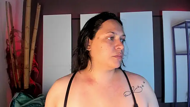 Snapshot of Biiancacox chatting on December 2025 02:34:02 AM Biiancacox online show from December 2025 02:34:02 AM