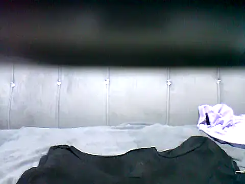 Snapshot of cutey-smile chatting on February 2025 07:05:01 PM cutey-smile online show from February 2025 07:05:01 PM