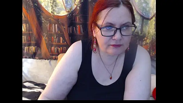Snapshot of PlayfullMature chatting on June 2026 02:22:02 PM PlayfullMature online show from June 2026 02:22:02 PM