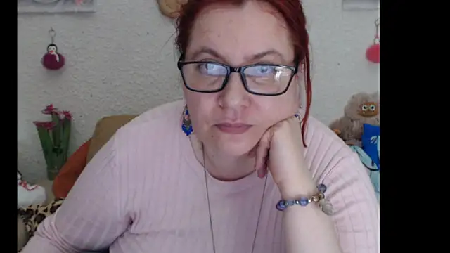 PlayfullMature online show from November 2025 07:18:01 AM