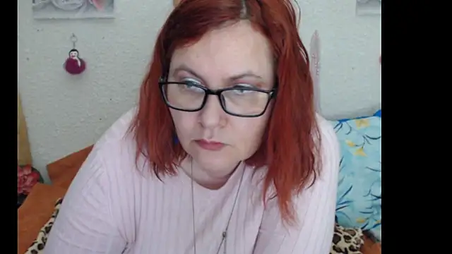 PlayfullMature online show from November 2025 04:00:01 PM