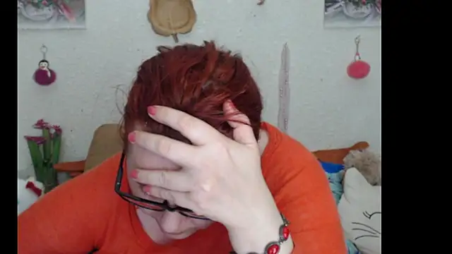 PlayfullMature online show from November 2025 09:43:01 AM