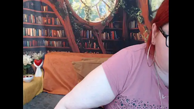 Snapshot of PlayfullMature chatting on July 2026 09:17:01 AM PlayfullMature online show from July 2026 09:17:01 AM