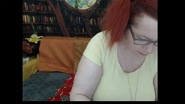 Snapshot of PlayfullMature chatting on July 2026 08:31:01 PM PlayfullMature online show from July 2026 08:31:01 PM
