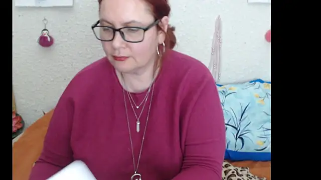 PlayfullMature online show from November 2025 05:39:02 PM