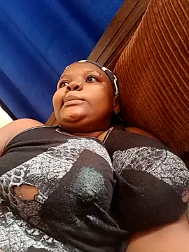 queennapal online show from April 2026 06:31:02 AM