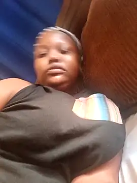 queennapal online show from March 2026 03:52:01 AM