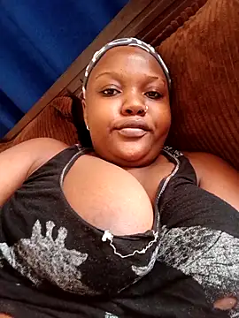 queennapal online show from March 2026 11:11:01 AM