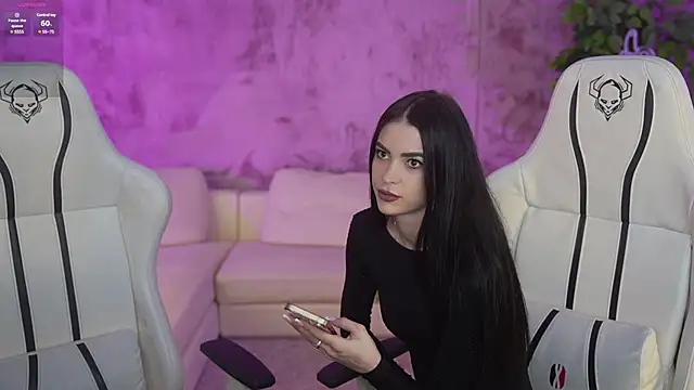 Tina Breeze online show from February 2025 01:54:01 PM