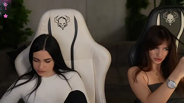 Tina Breeze online show from November 2025 08:36:02 AM