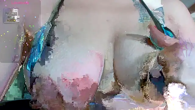 Eva Hoot online show from October 2025 04:40:02 PM