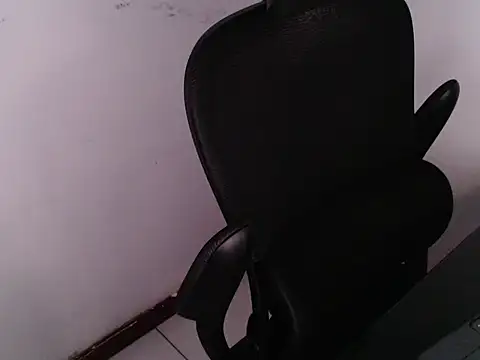 TopDaddy23 online show from April 2026 01:56:01 AM