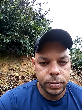 Snapshot of Widson321 chatting on July 2026 01:17:01 PM Widson321 online show from July 2026 01:17:01 PM