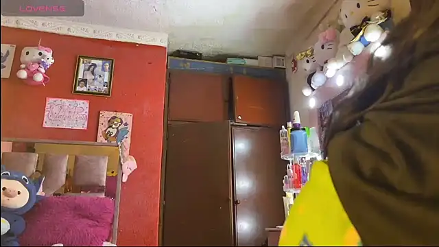  Dulcinea777 online show from April 2026 01:19:01 AM