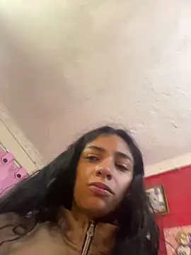 Snapshot of _Dulcinea777 chatting on June 2026 01:43:01 AM Dulcinea777 online show from June 2026 01:43:01 AM