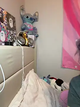 ThickerThanYoBitch online show from March 2026 02:03:02 PM