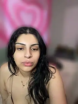 ThickerThanYoBitch online show from May 2026 05:51:01 PM