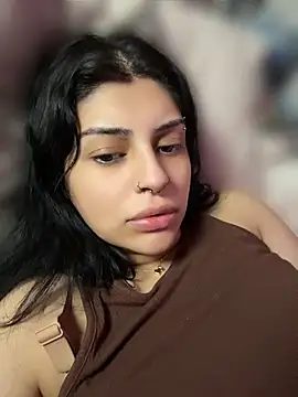 ThickerThanYoBitch online show from April 2026 04:04:02 PM