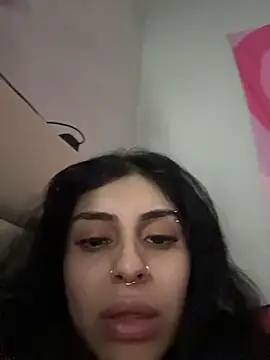 Snapshot of ThickerThanYoBitch chatting on December 2025 05:06:01 PM ThickerThanYoBitch online show from December 2025 05:06:01 PM