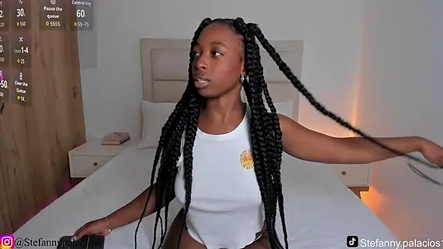 Kimberlylenox  online show from October 2025 10:35:02 PM