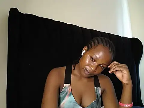 tasha kimmy online show from December 2025 05:01:02 AM