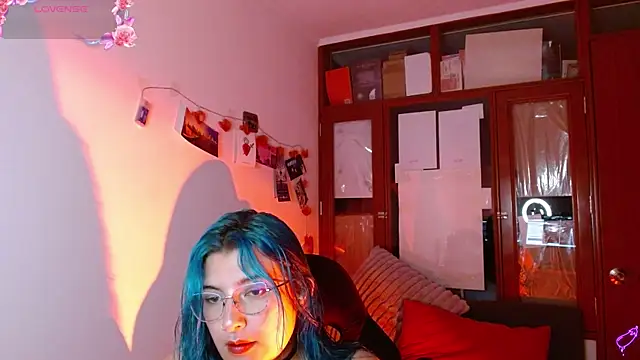 Evethereal online show from October 2025 02:54:01 AM