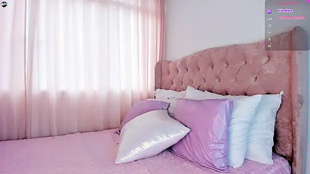 Snapshot of camila__joy chatting on February 2025 07:38:01 PM camila joy online show from February 2025 07:38:01 PM