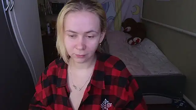 Riley Roo online show from March 2026 09:12:01 AM