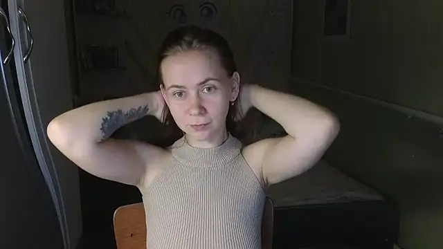 Riley Roo online show from December 2025 05:19:01 PM