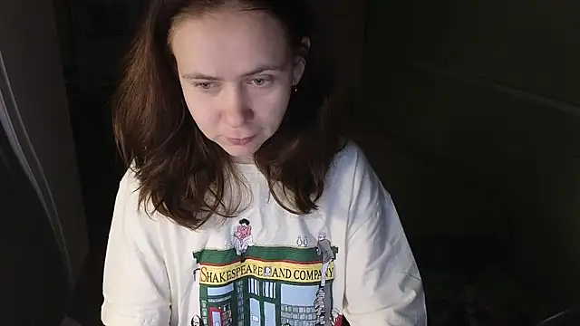 Riley Roo online show from November 2025 04:55:01 PM