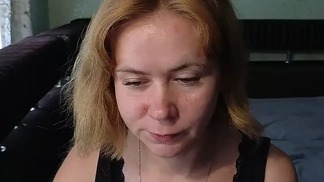 Riley Roo online show from July 2026 08:48:01 AM