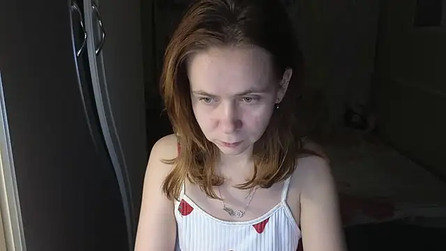 Snapshot of Riley_Roo chatting on December 2025 06:43:02 PM Riley Roo online show from December 2025 06:43:02 PM